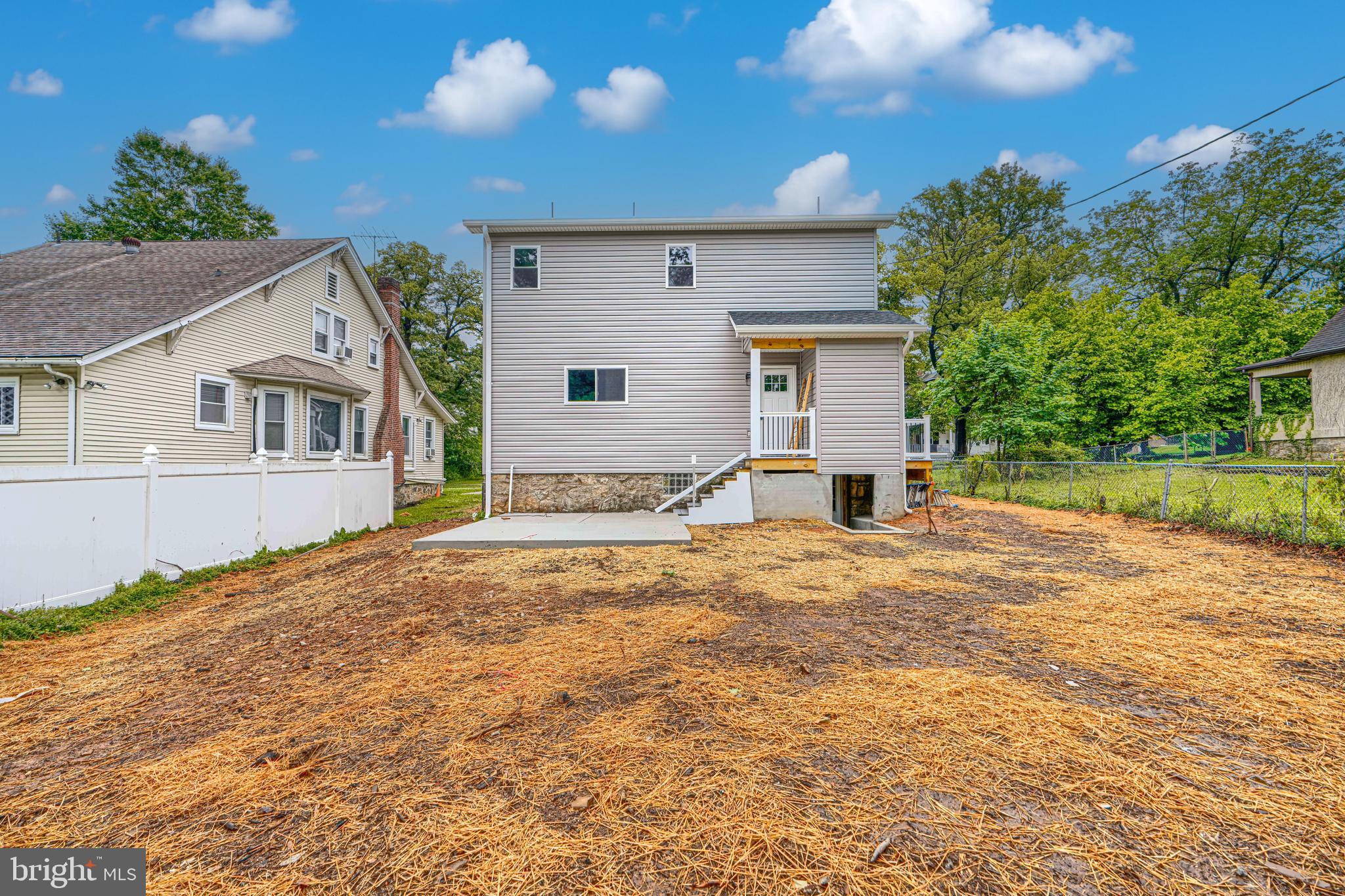3410 Pinkney Road Baltimore, MD 21215 - Photo 47 of 55 a house with a yard