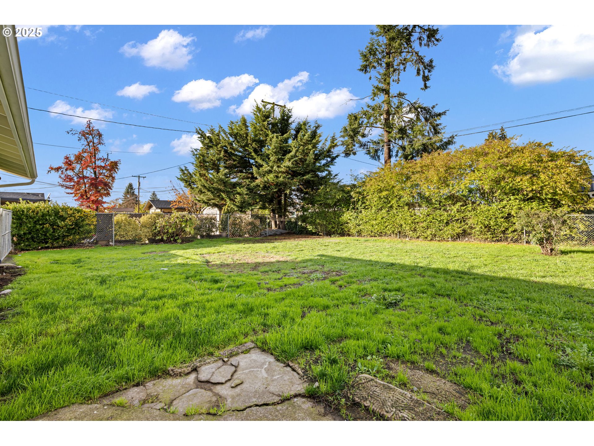 450 U Street Springfield, OR 97477 - Photo 22 of 25