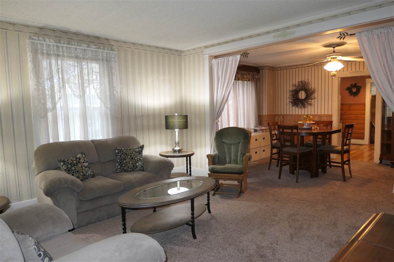 115 Riverside Drive Alma, MI 48801 - Photo 8 of 35 1854867-7.JPG