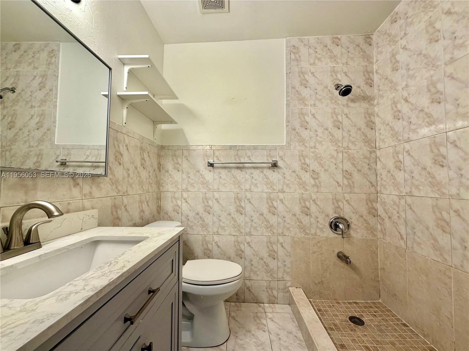 4451 West 10th Lane, Unit 22 Hialeah, FL 33012 - Photo 6 of 8