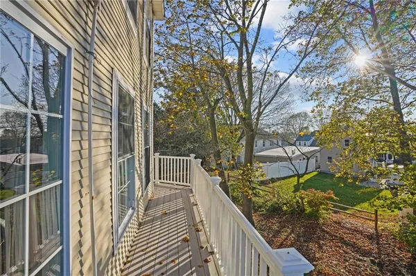 $599,000 | 160 Suburban Parkway, Warwick, RI 02889