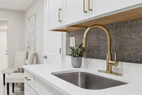 $380,000 | 1375 Lake Drive, Casselberry, FL 32707