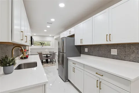 $380,000 | 1375 Lake Drive, Casselberry, FL 32707