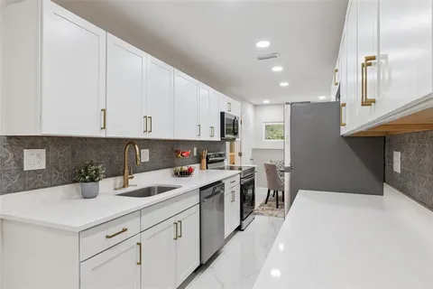 $380,000 | 1375 Lake Drive, Casselberry, FL 32707