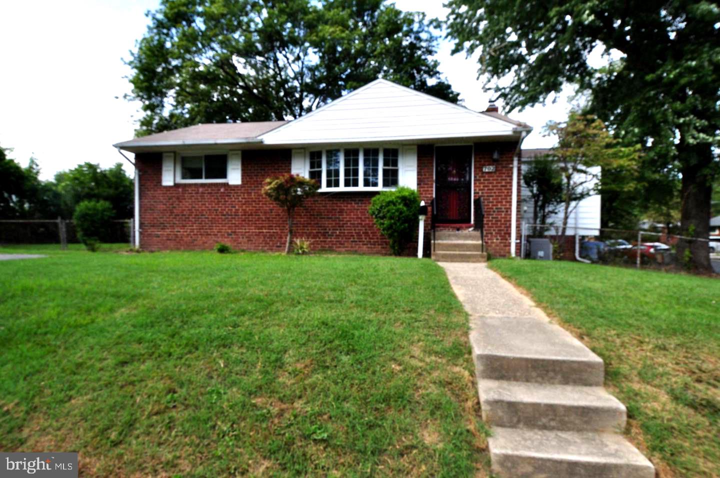 702 Robert Road Rockville, MD 20850 - Photo 20 of 21 Gallery Image 20