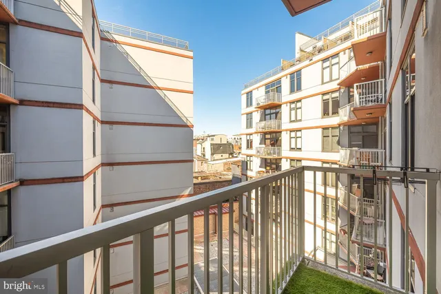 $425,000 | 2120 Vermont Avenue Northwest, Unit 412, Washington, DC 20001