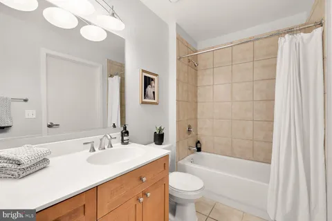 $425,000 | 2120 Vermont Avenue Northwest, Unit 412, Washington, DC 20001