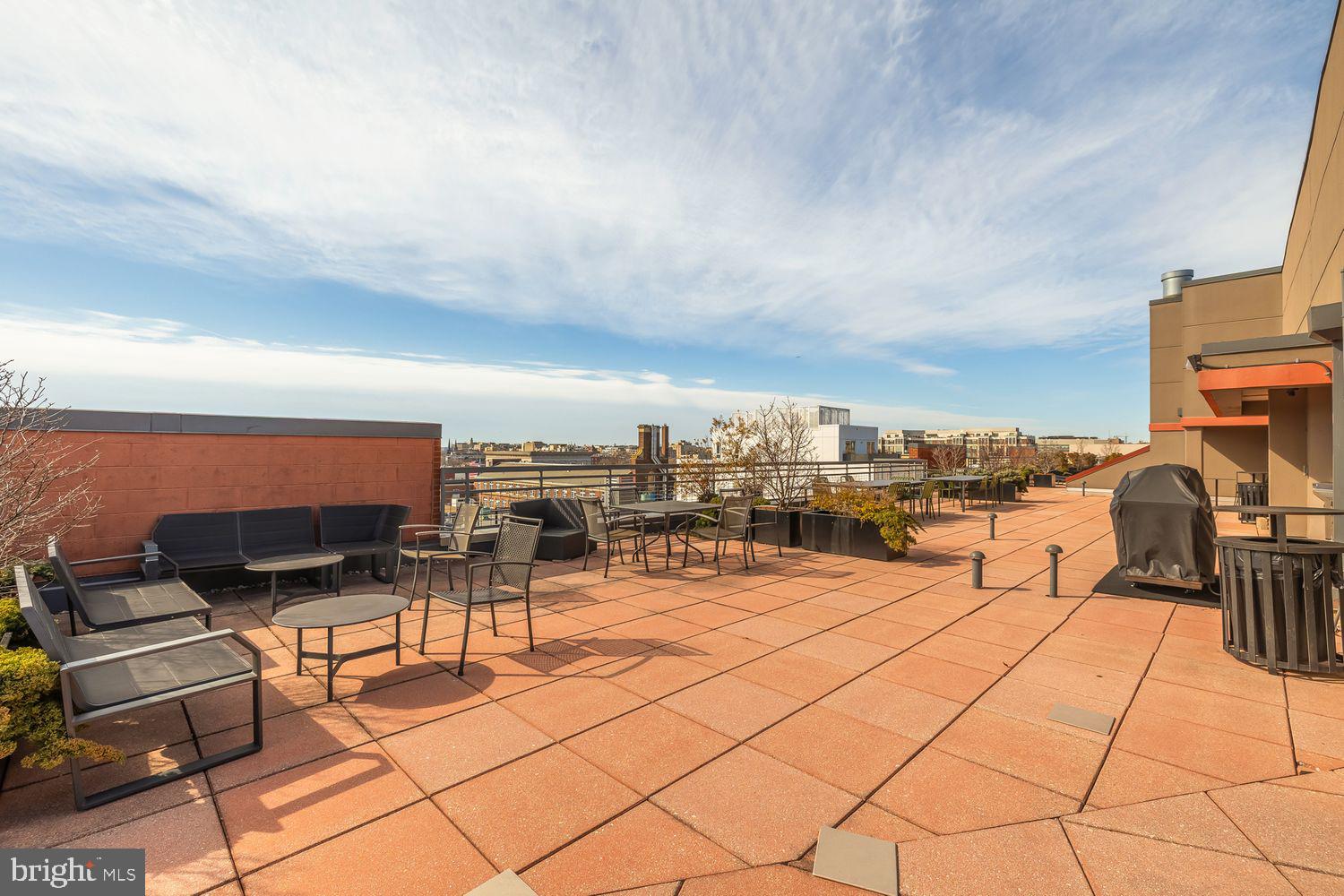 2120 Vermont Avenue Northwest, Unit 412 Washington, DC 20001 - Photo 25 of 39