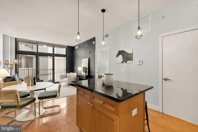 $425,000 | 2120 Vermont Avenue Northwest, Unit 412, Washington, DC 20001