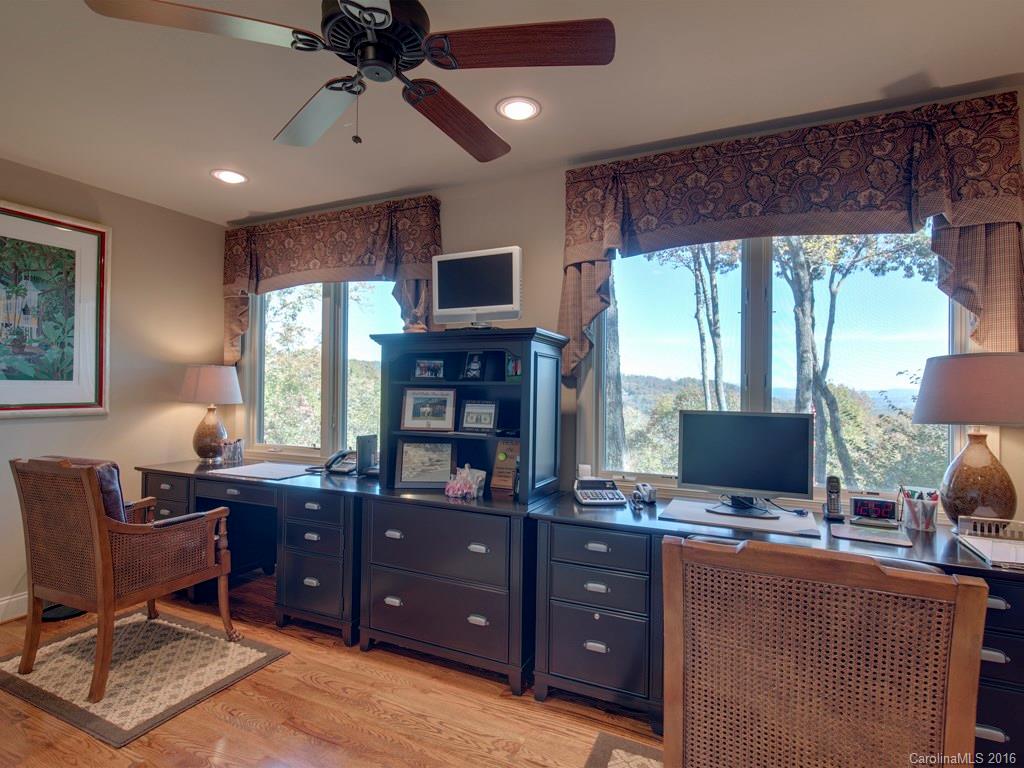 16 Spring Ridge Lane Hendersonville, NC 28739 - Photo 12 of 19 Gallery Image 12