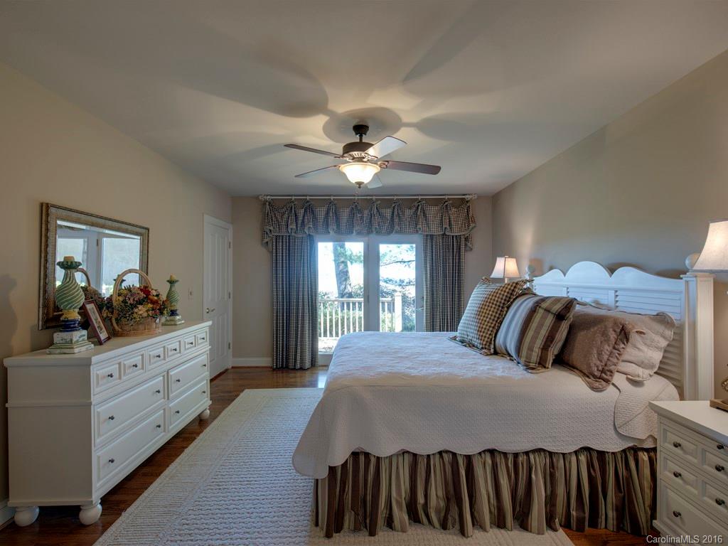 16 Spring Ridge Lane Hendersonville, NC 28739 - Photo 13 of 19 Gallery Image 13