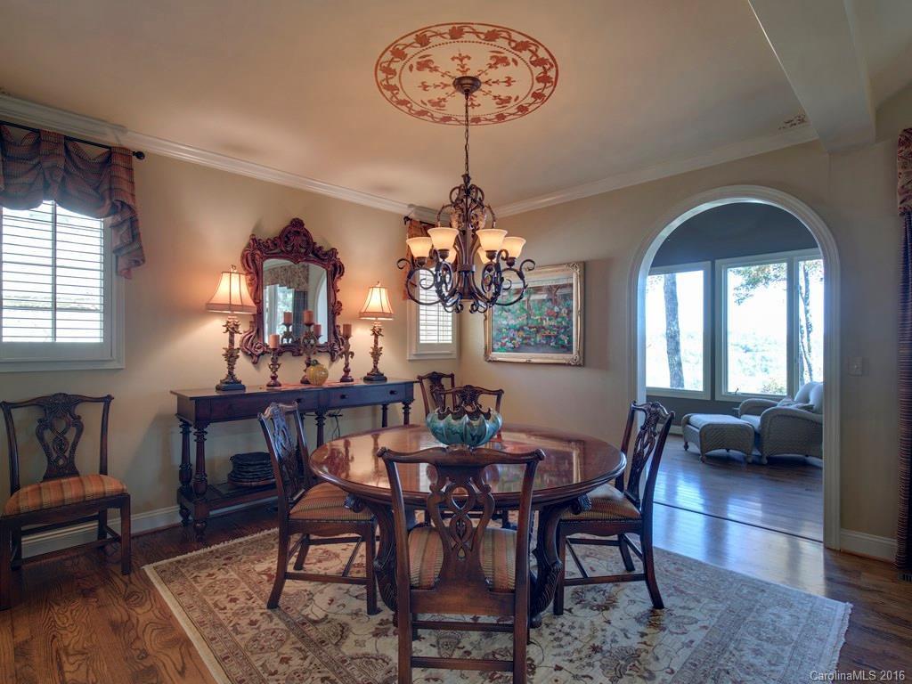 16 Spring Ridge Lane Hendersonville, NC 28739 - Photo 5 of 19 Gallery Image 5