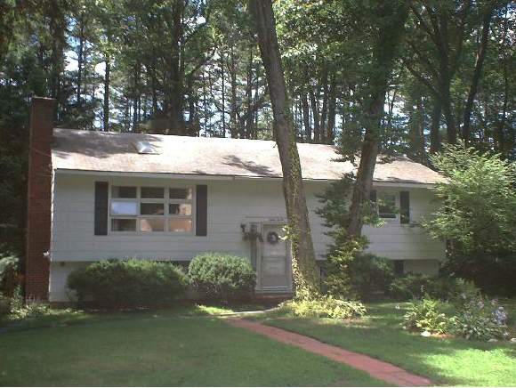 67 Davis Road Merrimack, NH 03054 - Photo 1 of 1 Gallery Image 1