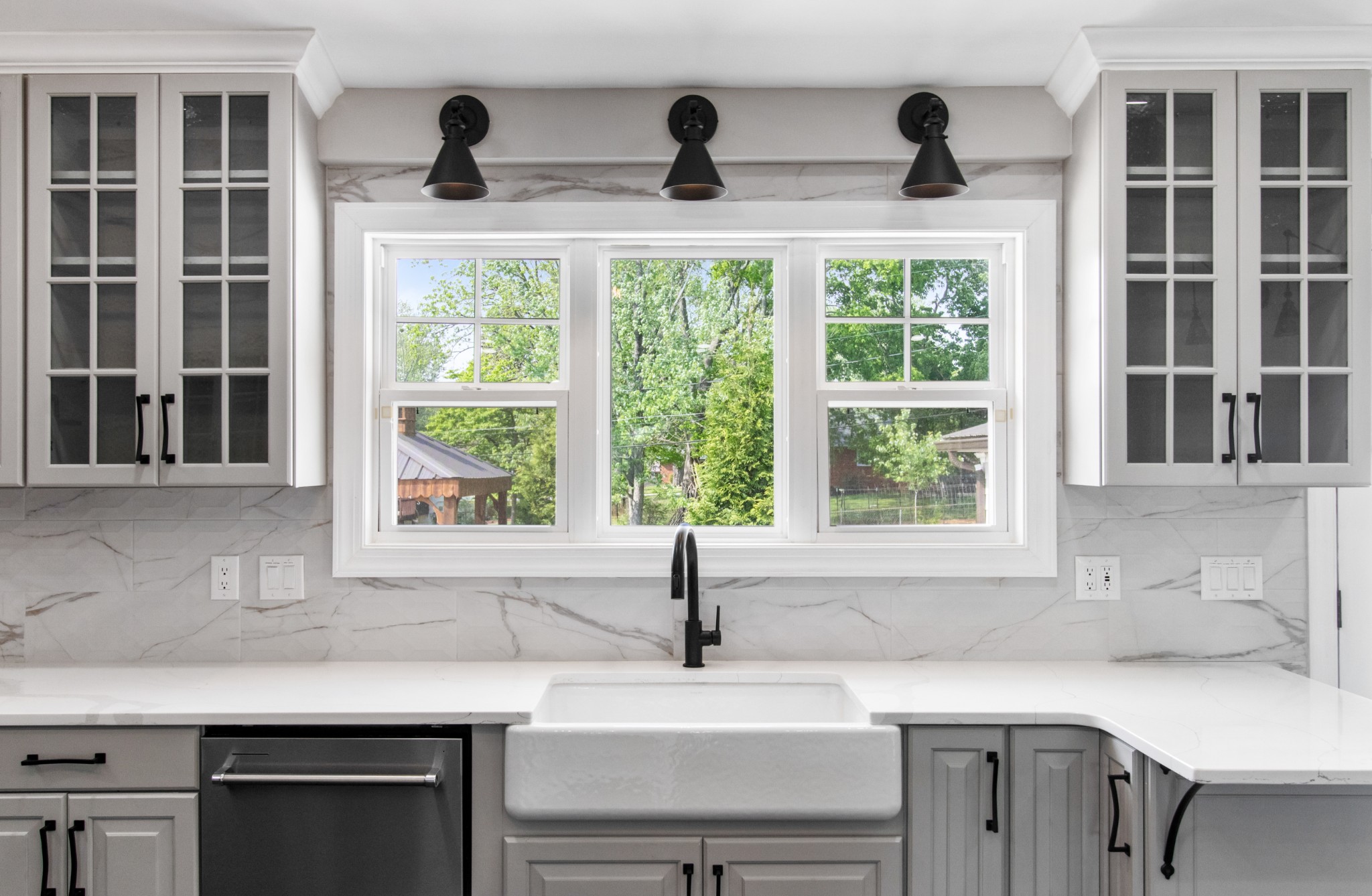 209 Hawkins Road Clarksville, TN 37040 - Photo 13 of 39 a kitchen with a sink and a window