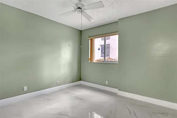 $2,250 | 6850 10th Avenue North, Unit 101, Lake Worth, FL 33467