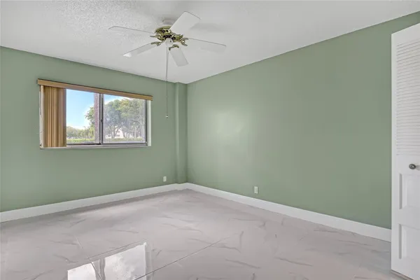 $2,250 | 6850 10th Avenue North, Unit 101, Lake Worth, FL 33467