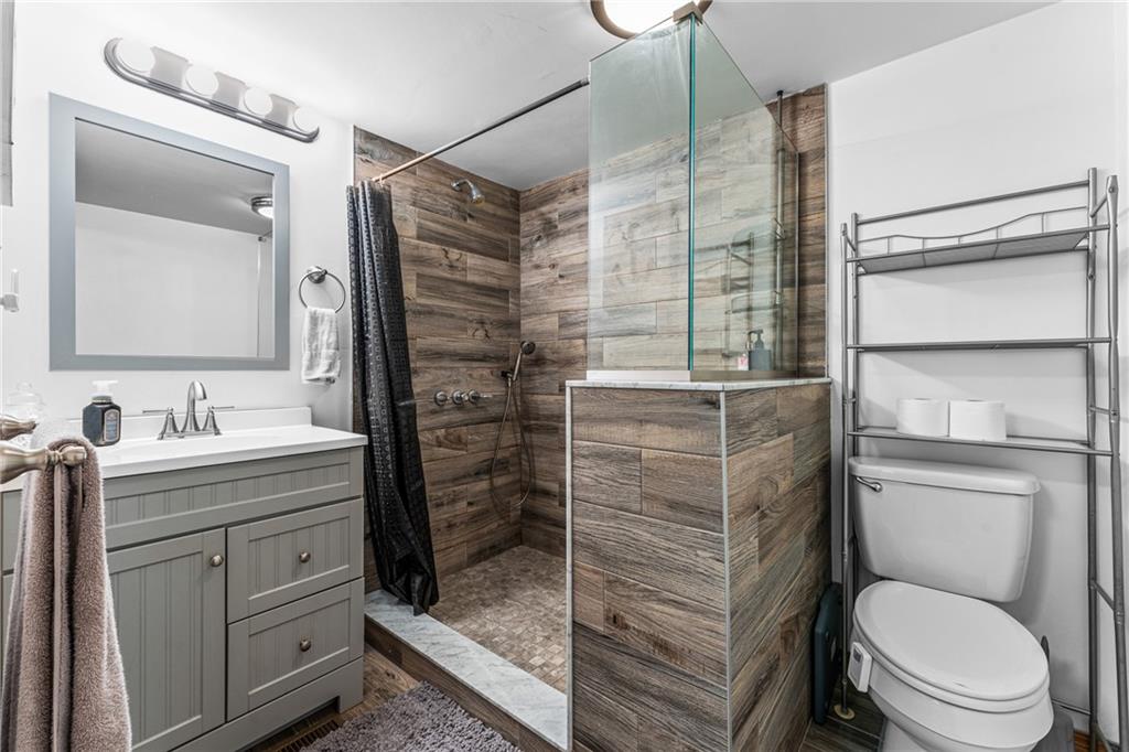 1505 Willowbrook Road New Castle, PA 16101 - Photo 6 of 10 Gallery Image 6
