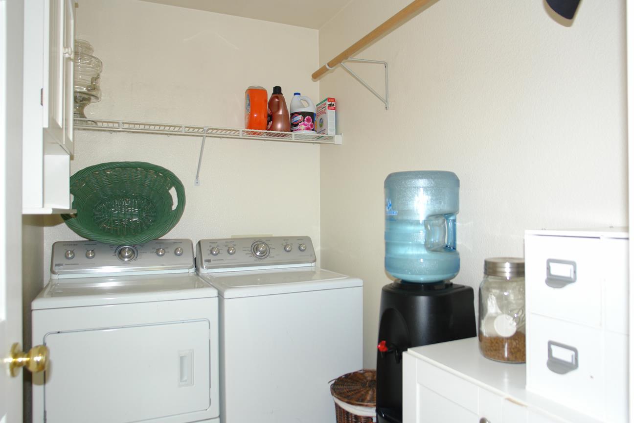 2811 Valley View Road Hollister, CA 95023 - Photo 18 of 37 Gallery Image 18