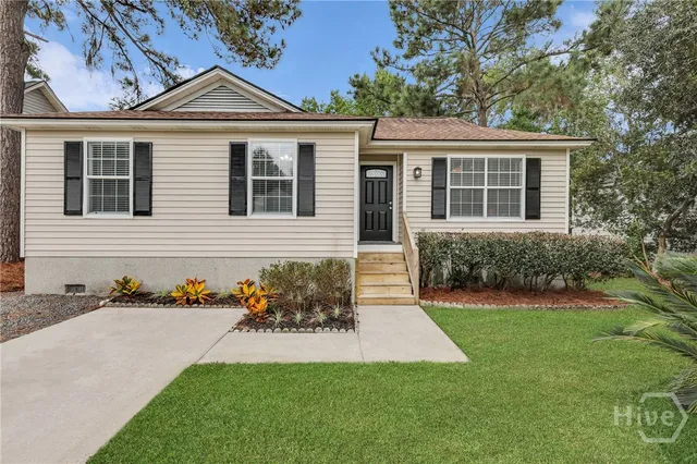 $349,900 | 105 Crossover Lane, Savannah, GA 31410