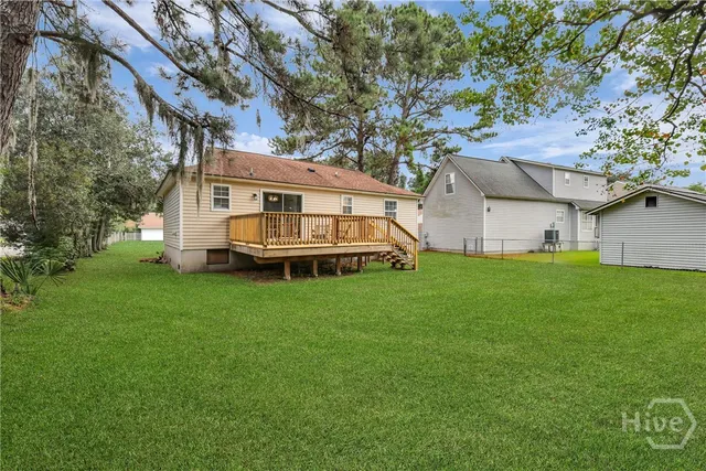 $349,900 | 105 Crossover Lane, Savannah, GA 31410