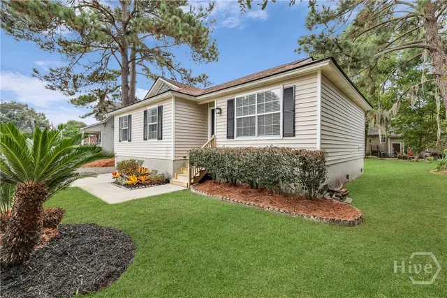 $349,900 | 105 Crossover Lane, Savannah, GA 31410