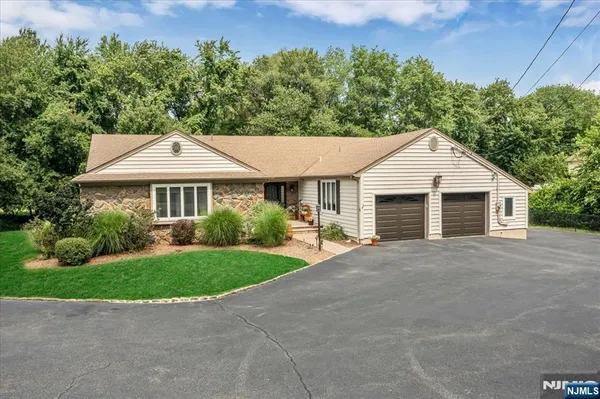 $714,900 | 6 East Street, Wanaque, NJ 07465