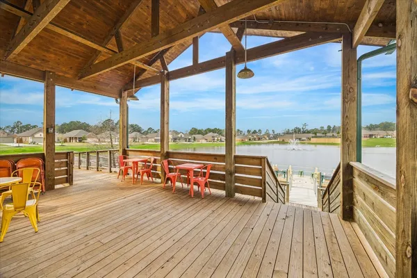 $2,250 | 935 Golden Willow Lane, Conroe, TX 77304