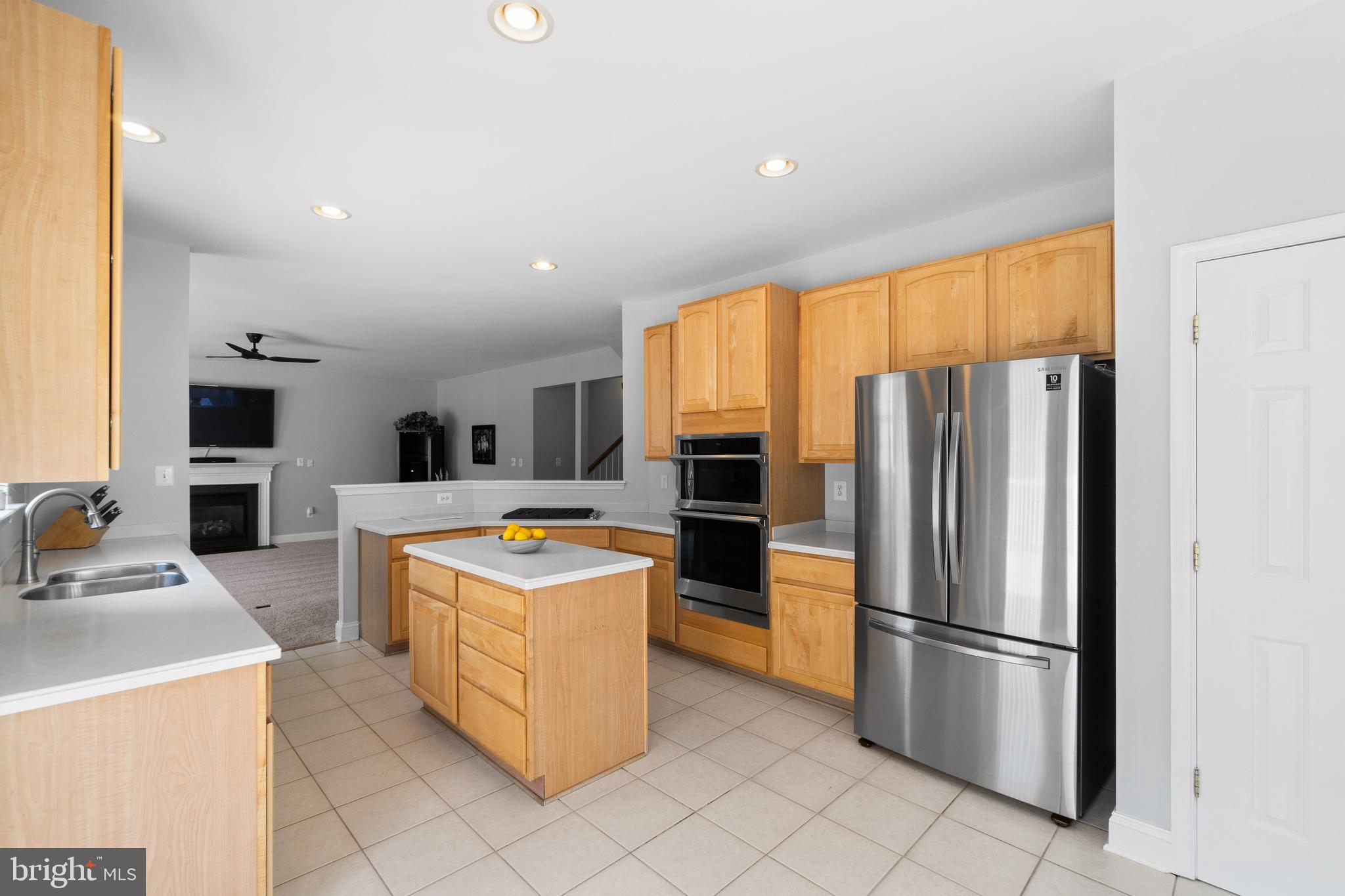 2400 Powderhorn Way Crofton, MD 21114 - Photo 14 of 46 Stainless appliances