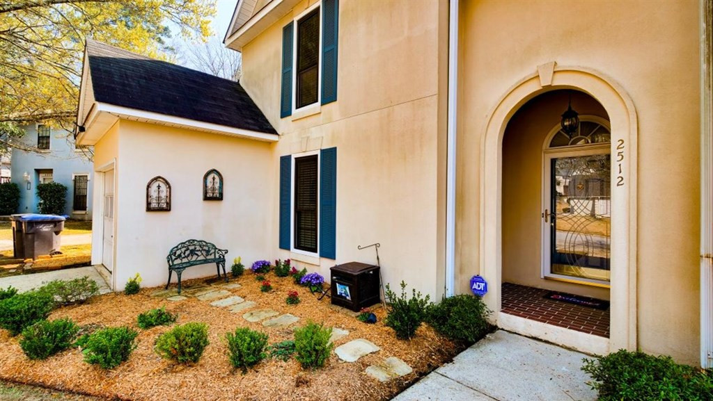 2512 Commons Trace Augusta, GA 30909 - Photo 2 of 31 Gallery Image 2