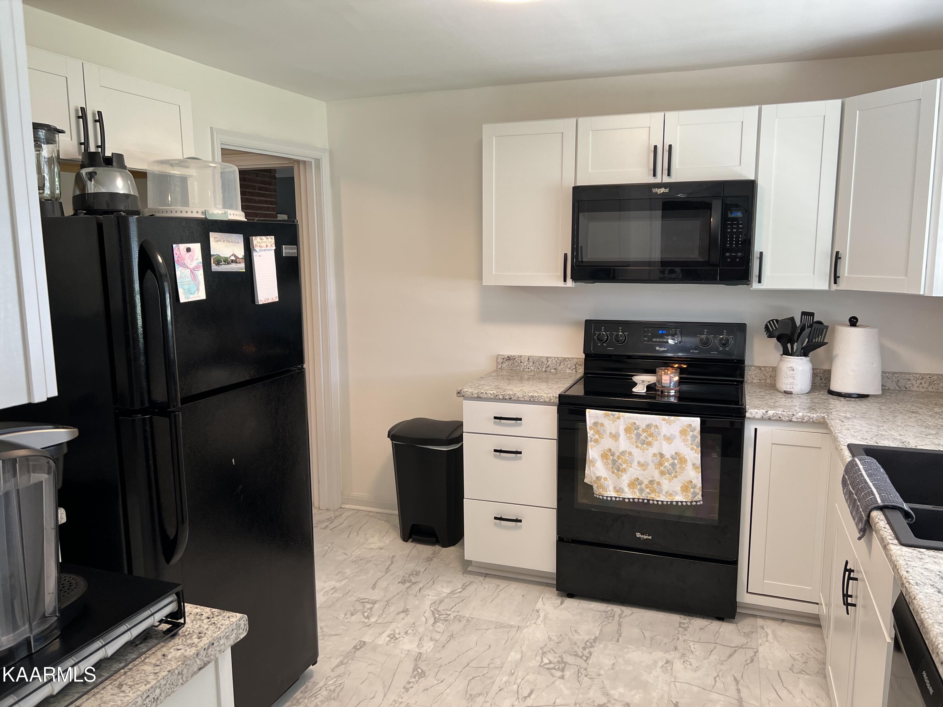 3634 Buffat Mill Road Knoxville, TN 37914 - Photo 13 of 27 2022-07-15 12.15.40
