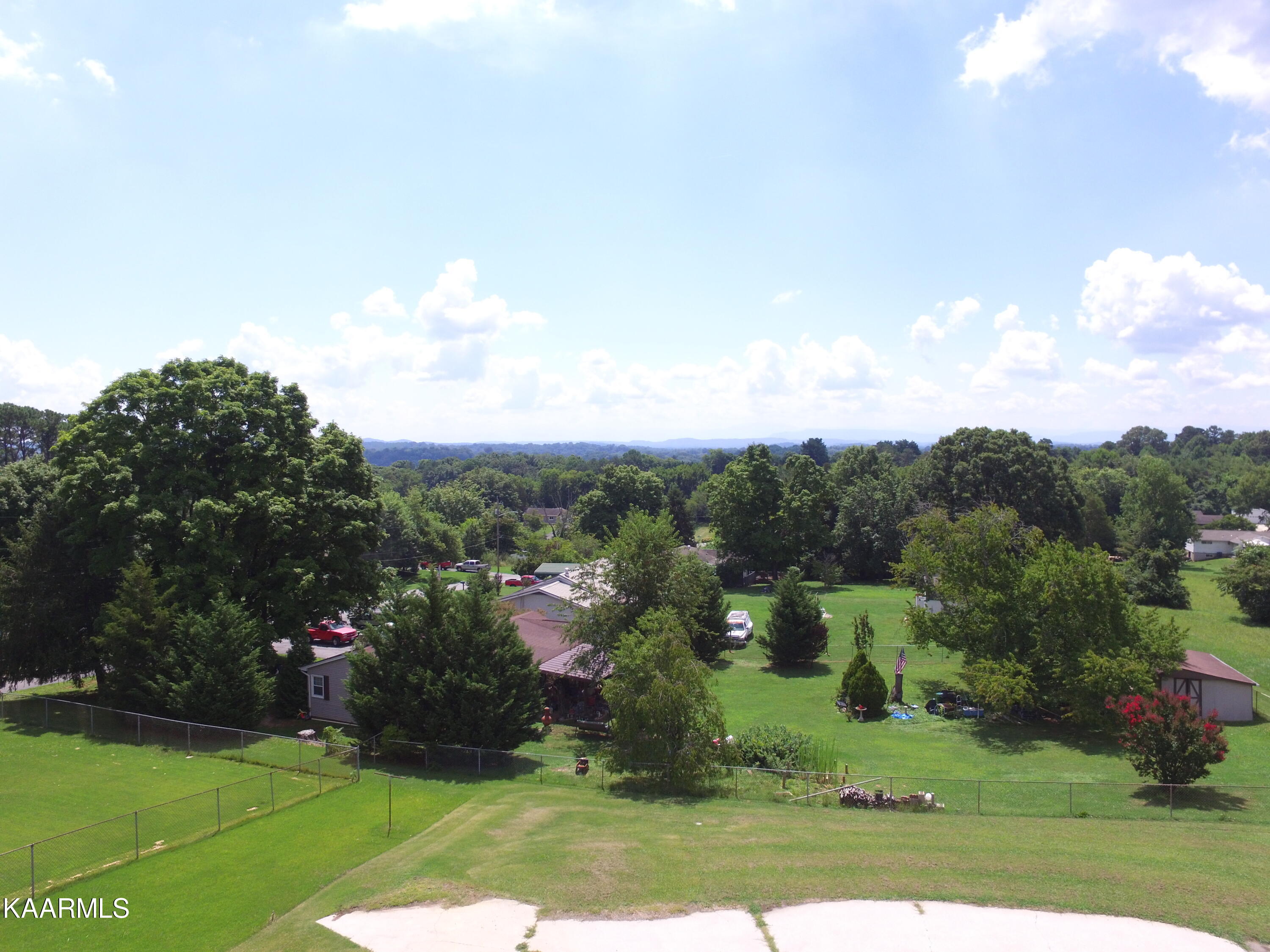 3634 Buffat Mill Road Knoxville, TN 37914 - Photo 9 of 27 2022-07-15 12.06.18