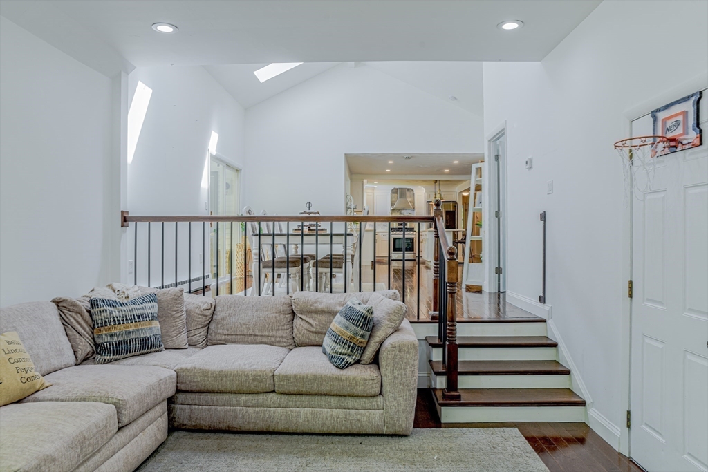 92 Taxiera Road Stoughton, MA 02072 - Photo 10 of 39