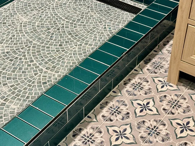 a close view of sink