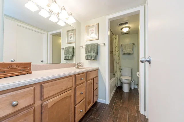 $294,000 | 644 Watersedge Drive, Ann Arbor, MI 48105