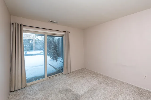 $294,000 | 644 Watersedge Drive, Ann Arbor, MI 48105