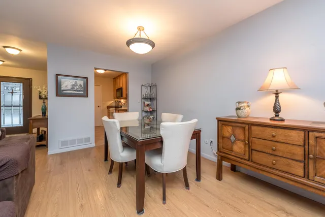 $294,000 | 644 Watersedge Drive, Ann Arbor, MI 48105