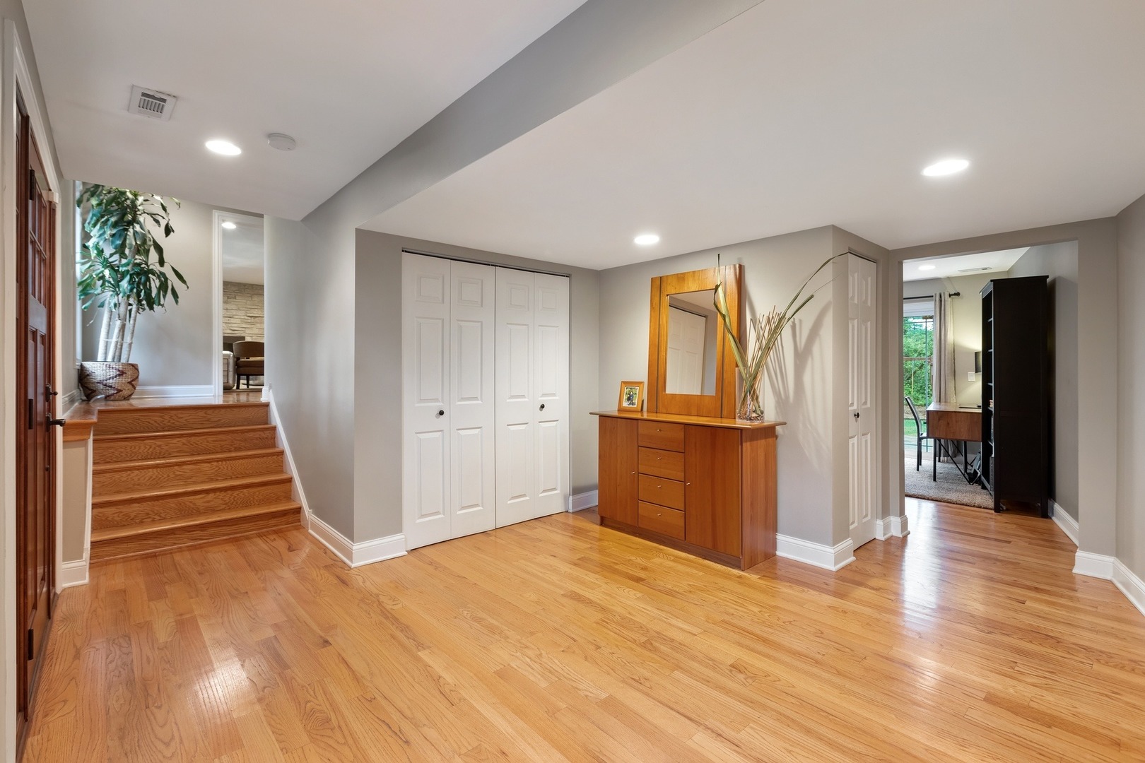 22020 West White Pine Road Kildeer, IL 60047 - Photo 3 of 30