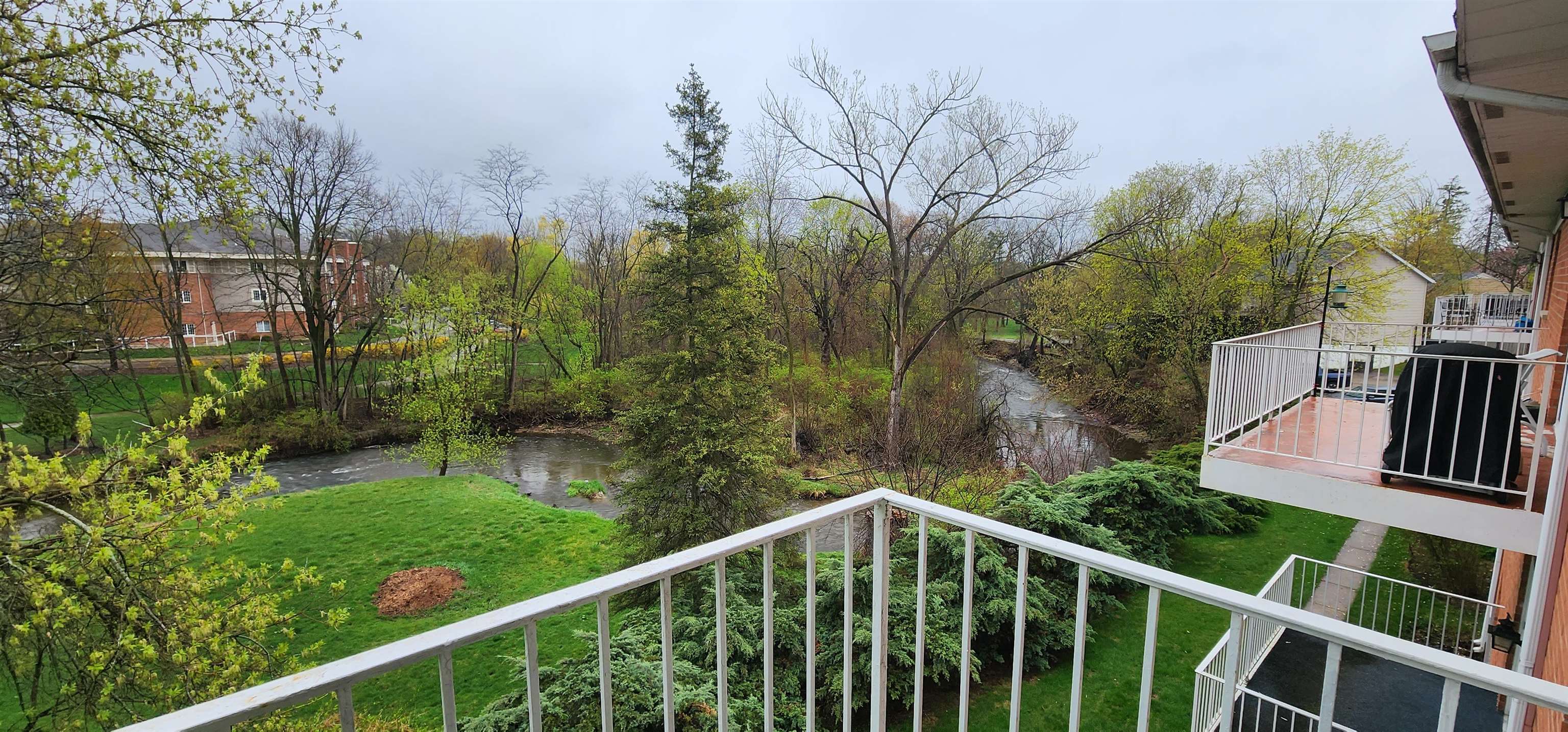 1450 Wing Street Elgin, IL 60123 - Photo 26 of 36 a view of a wooden bridge