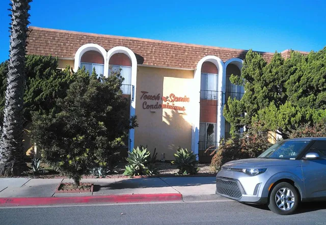 $450,000 | 383 Mankato Street, Unit 12, Chula Vista, CA 91910