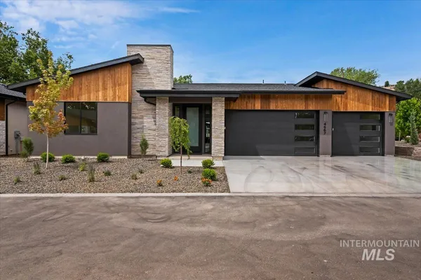 $860,000 | 4667 North Collister Drive, Boise, ID 83703