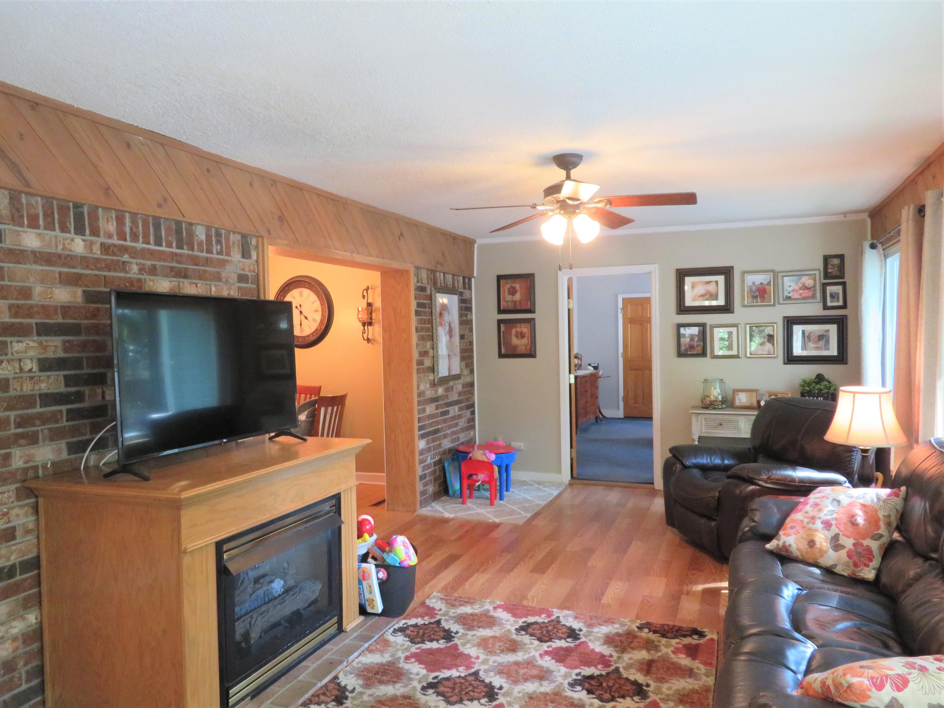 206 Holly Road Walterboro, SC 29488 - Photo 15 of 38 IMG_0016