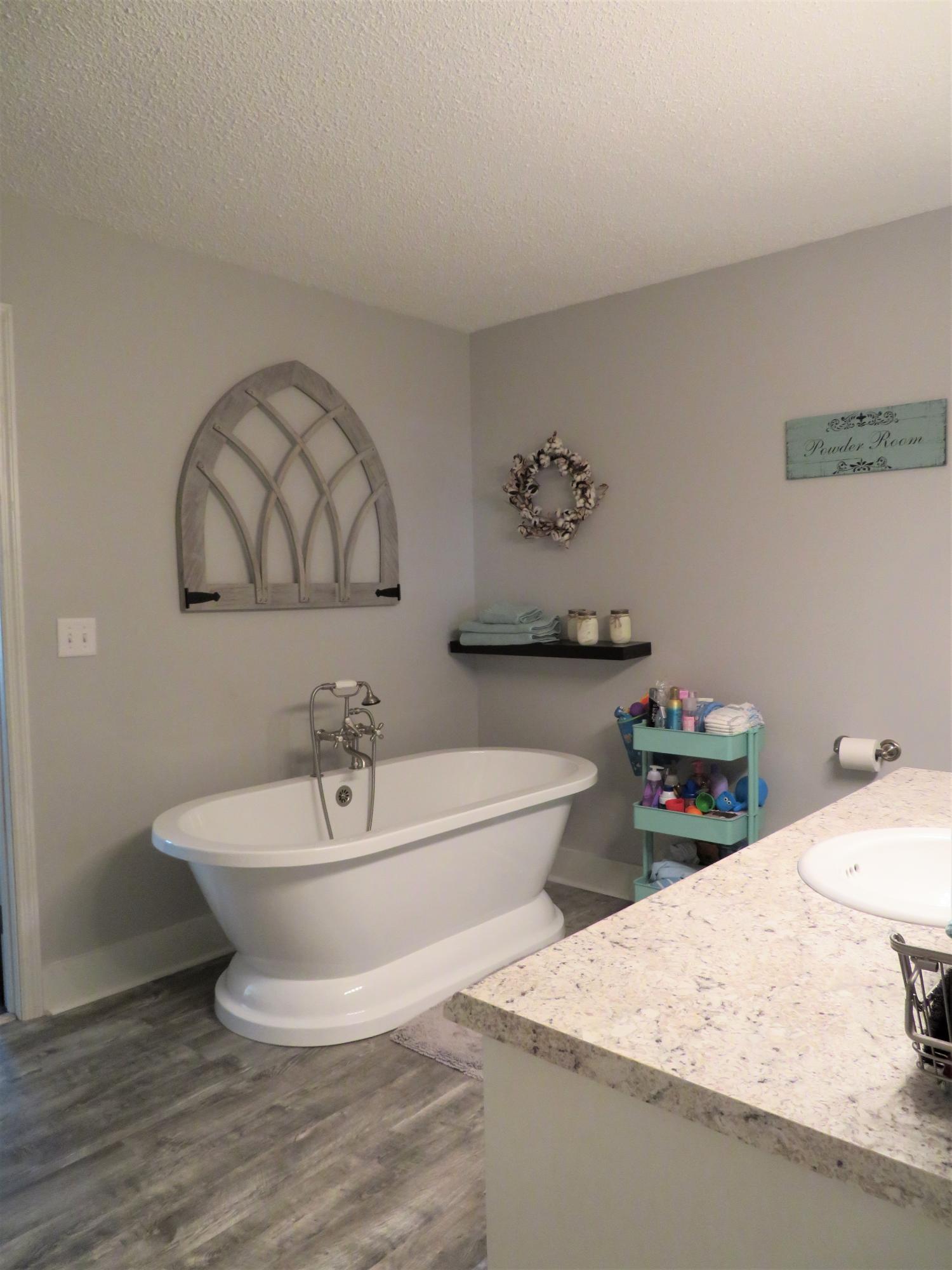 206 Holly Road Walterboro, SC 29488 - Photo 19 of 38 IMG_0017