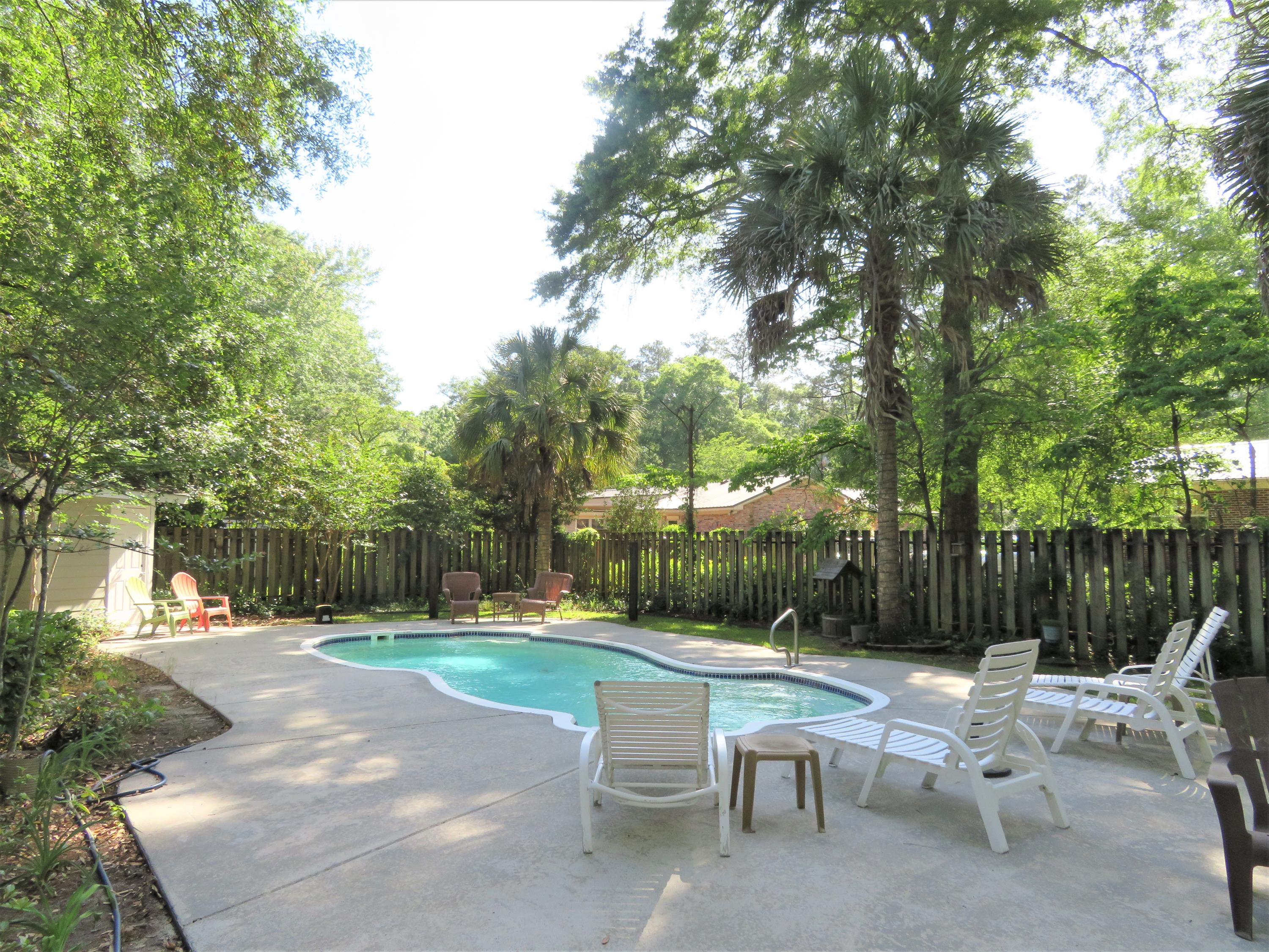 206 Holly Road Walterboro, SC 29488 - Photo 29 of 38 IMG_0025