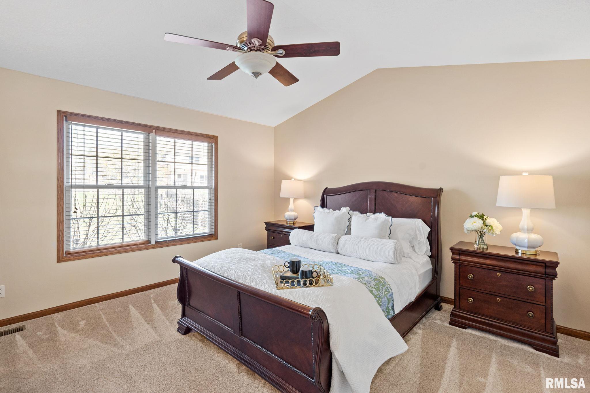 342 Heather Glen Eldridge, IA 52748 - Photo 17 of 47