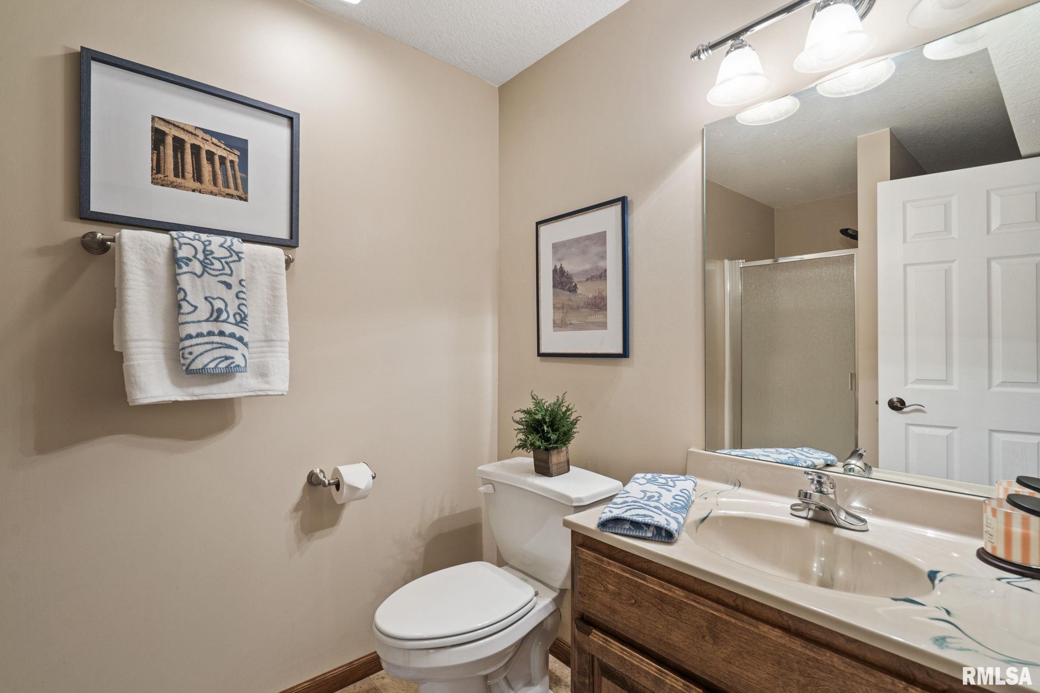 342 Heather Glen Eldridge, IA 52748 - Photo 25 of 47