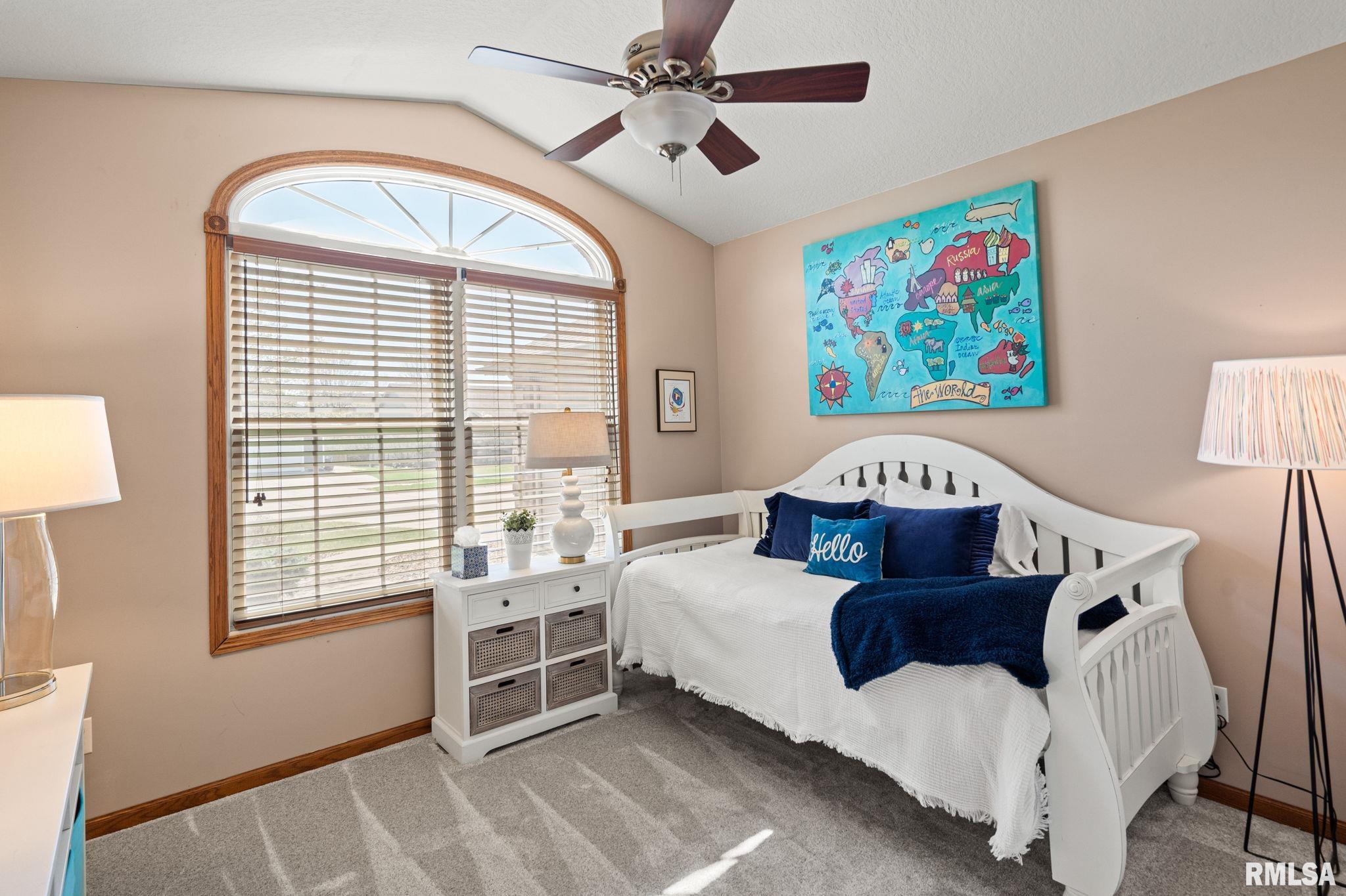 342 Heather Glen Eldridge, IA 52748 - Photo 26 of 47