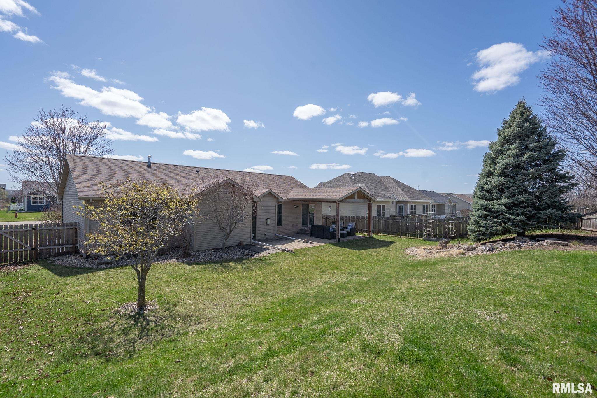 342 Heather Glen Eldridge, IA 52748 - Photo 42 of 47