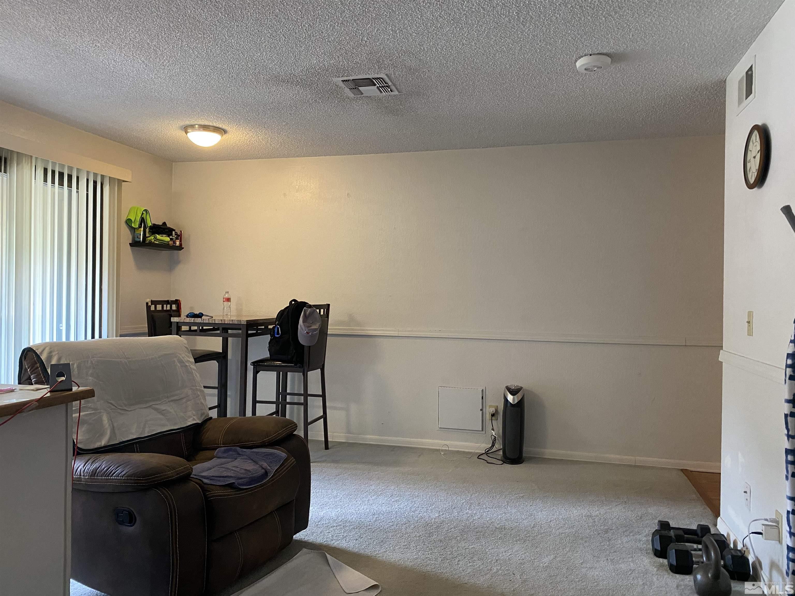 4961 Reggie Road Reno, NV 89502 - Photo 4 of 18 Photo 4