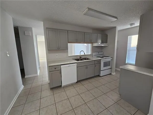 $1,495 | 512 Heritage Cove, Laplace, LA 70068