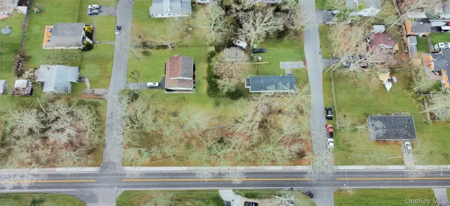 $549,000 | 189 Beaver Drive, Mastic Beach, NY 11951